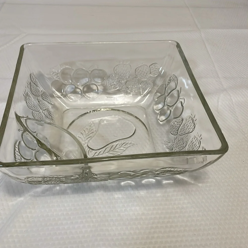 Fruit Salad Glass Bowl - Picture 5 of 5